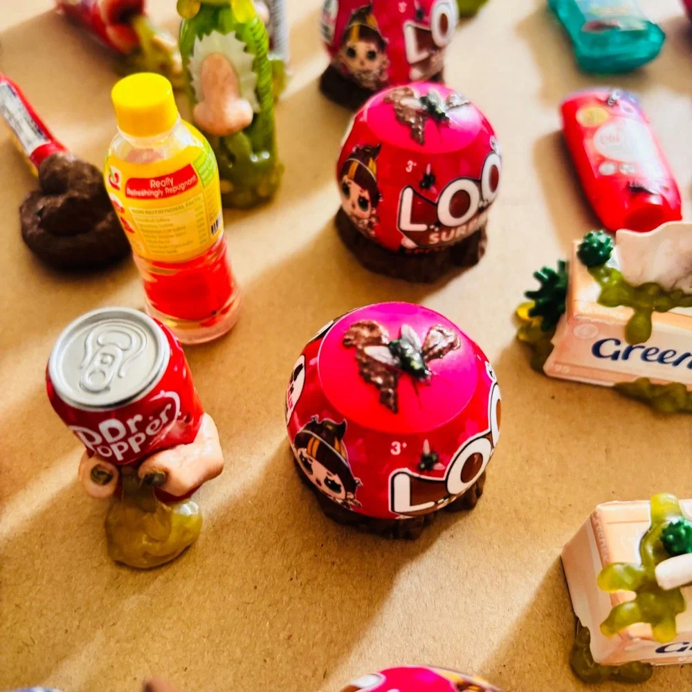 25pc Wacky Brands Gross Miniatures Lot iPoo Greenex Loo Surprise Zuru Parody